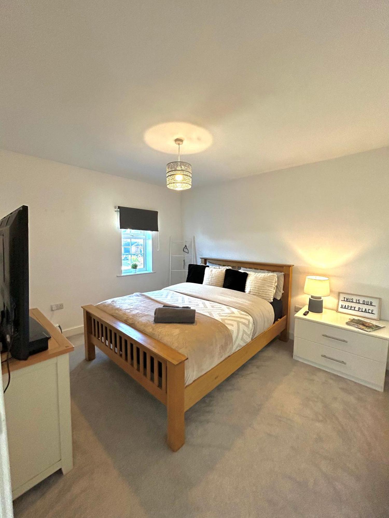 Luxury Countryside Stay - Waters Upton, Telford Eksteriør billede